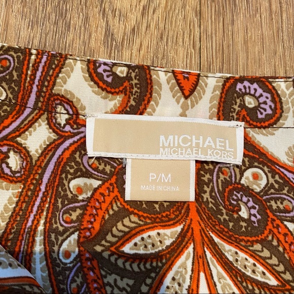 Michael Kors Patterned Silky Long Sleeve - Picture 5 of 5